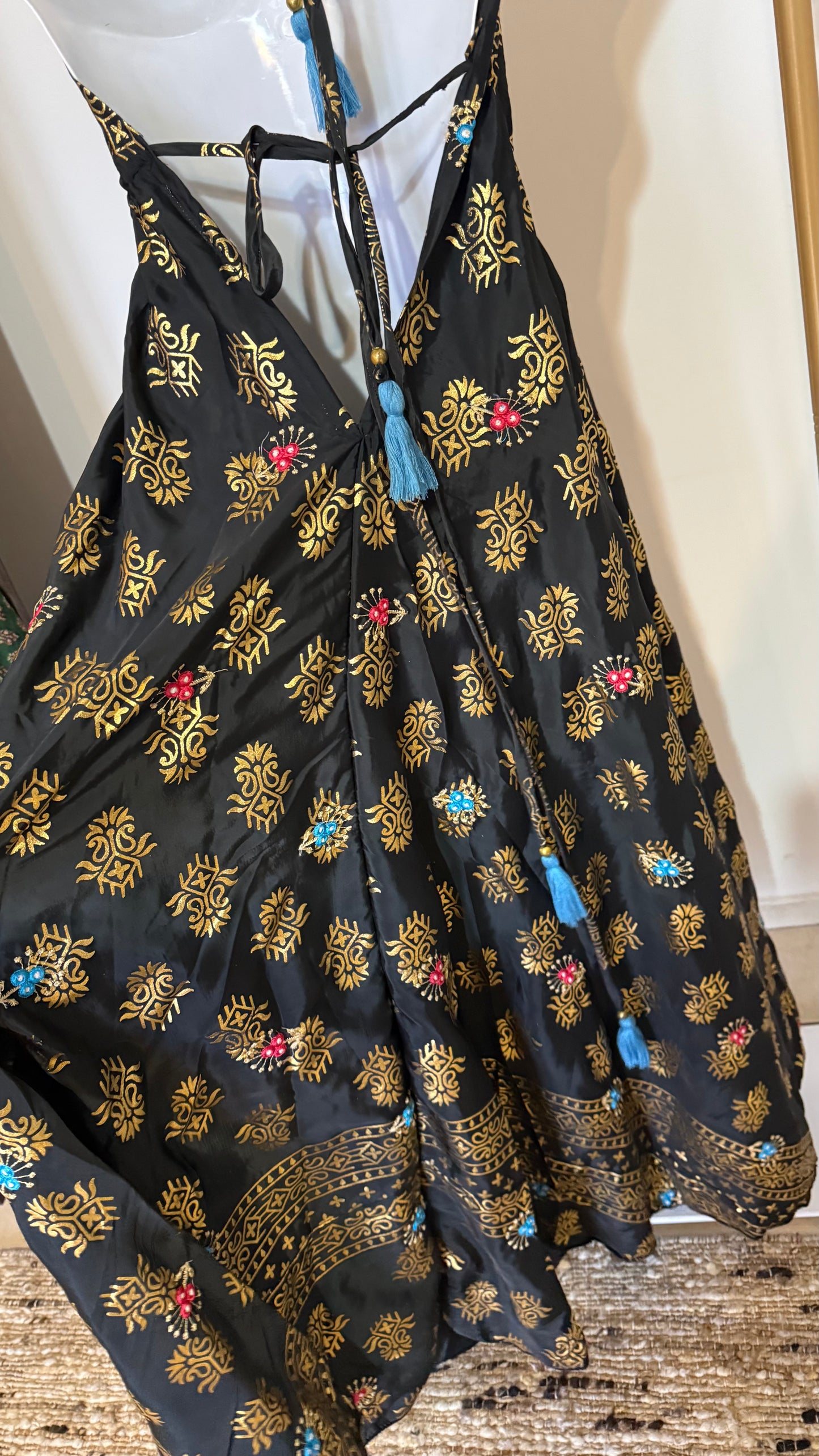 #color_negro_turquesa_maxi