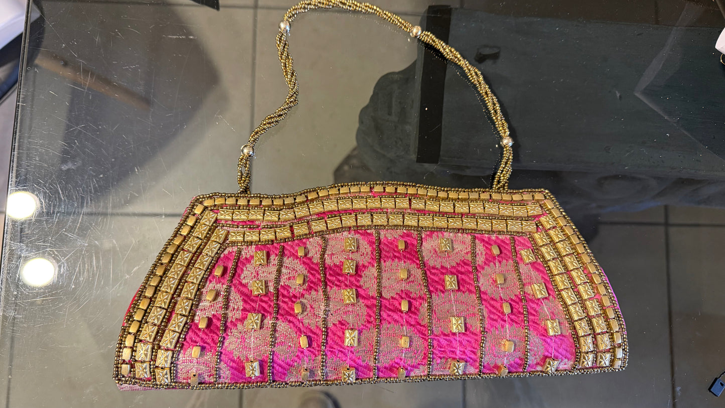 Cartera Amira - Bordado 7