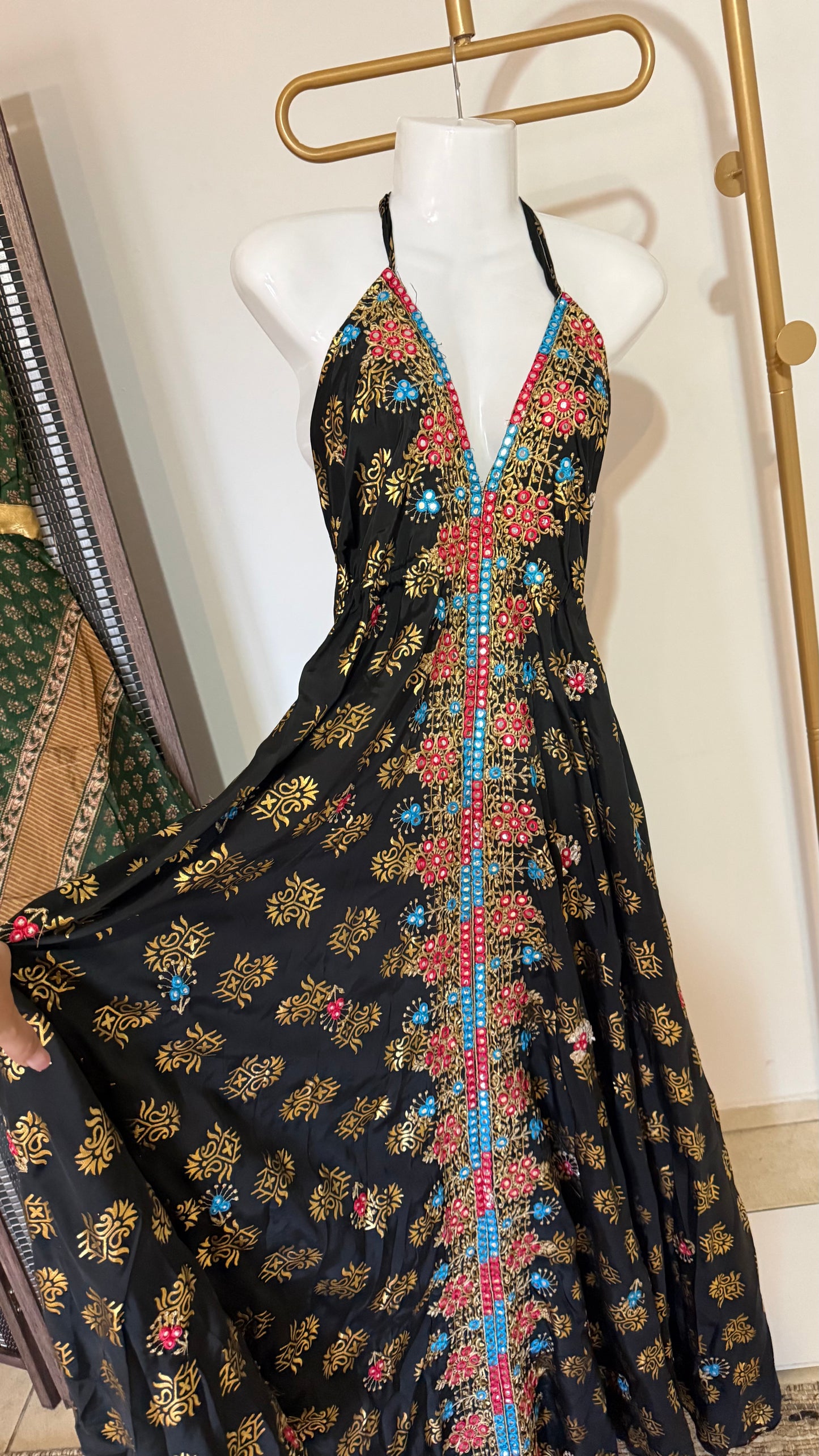 #color_negro_turquesa_maxi