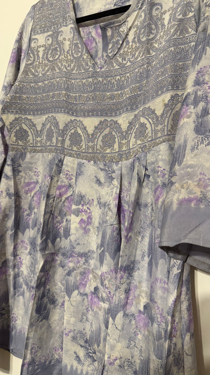 Bright Kurti – Gris Lavanda