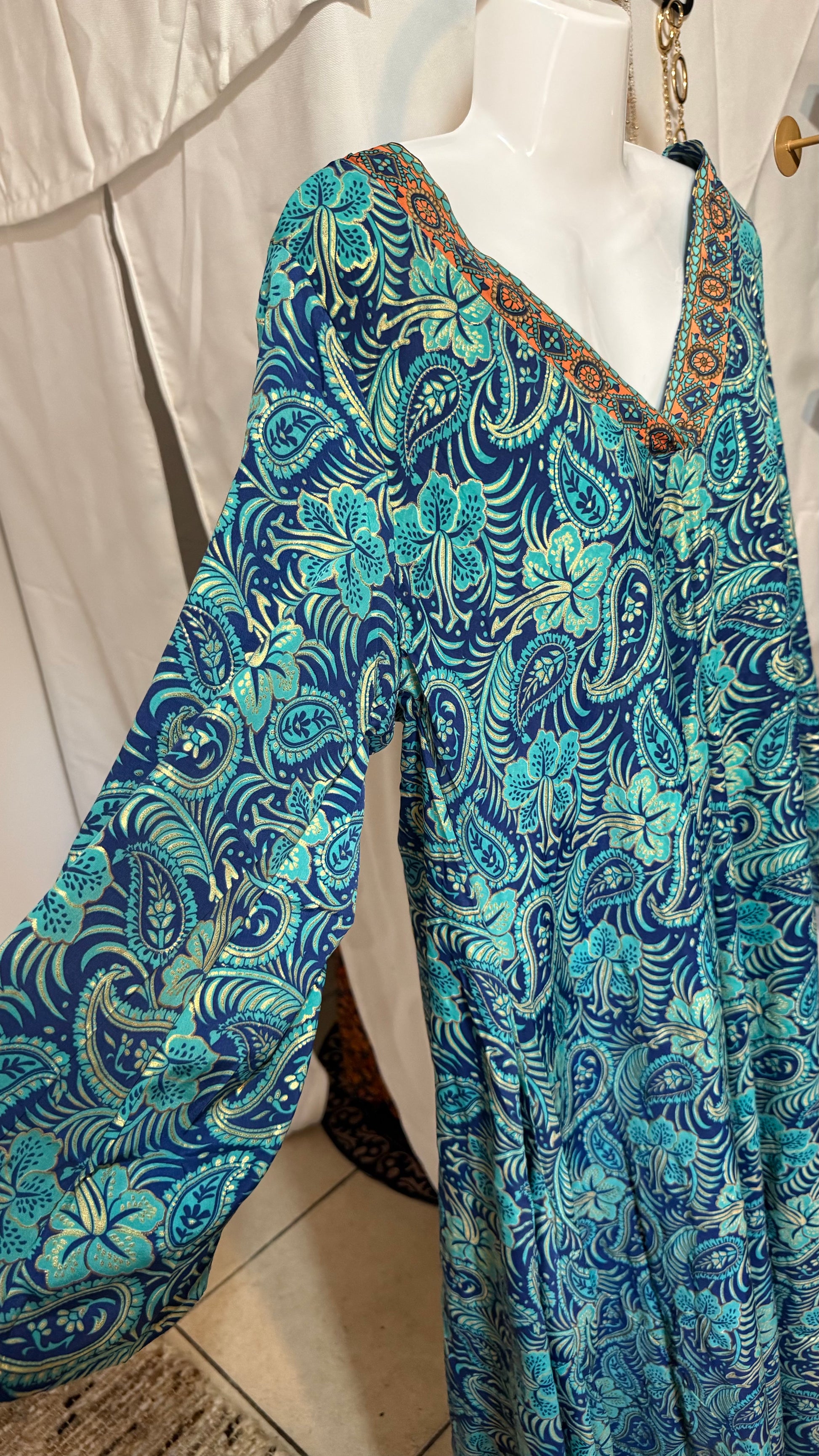 #color_azul_turquesa_oriental