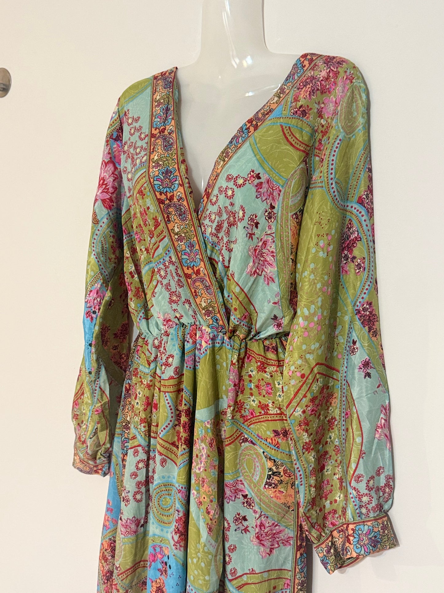 #color_celeste_oliva_floral