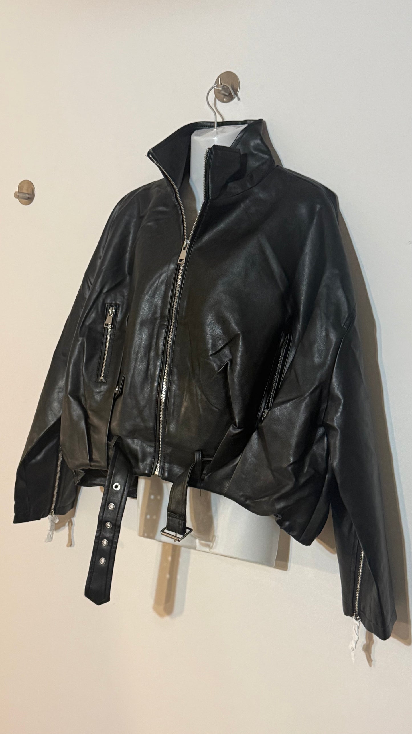 Campera Raven